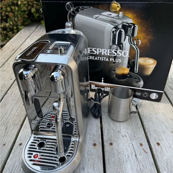 Breville Nespresso creatista plus - Picture 16 of 16